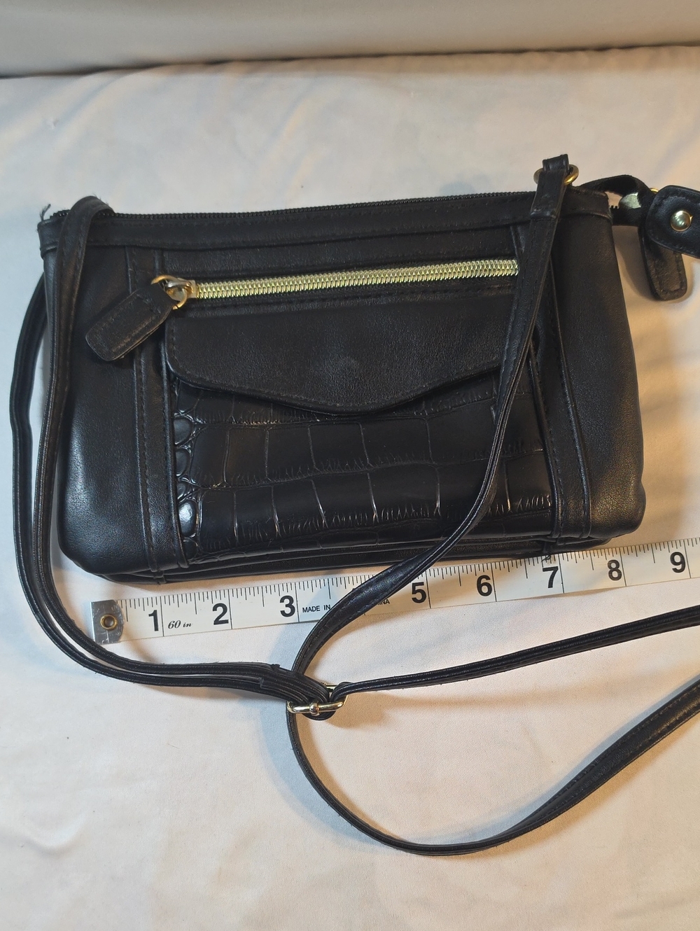 & Other Stories Black Leather Crossbody Bag with Gold Zip